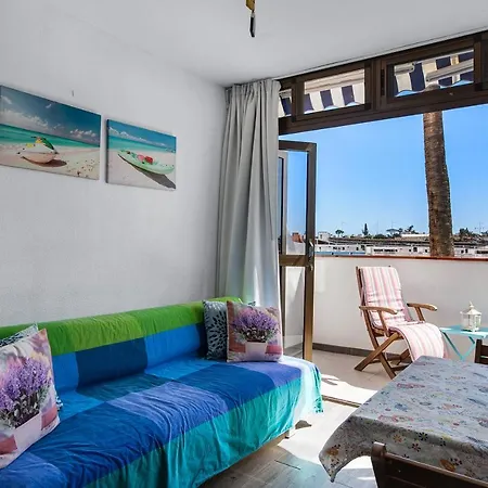 Rainbow Amadores Apartman